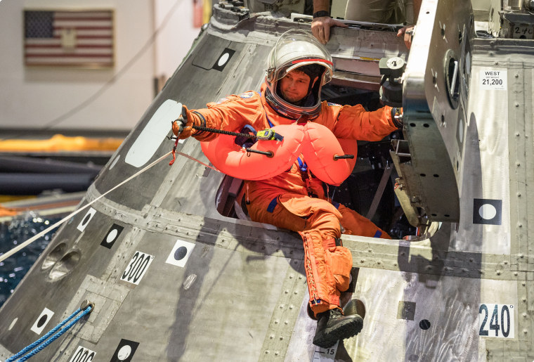 Reid Wiseman participates in water survival training in 2024.