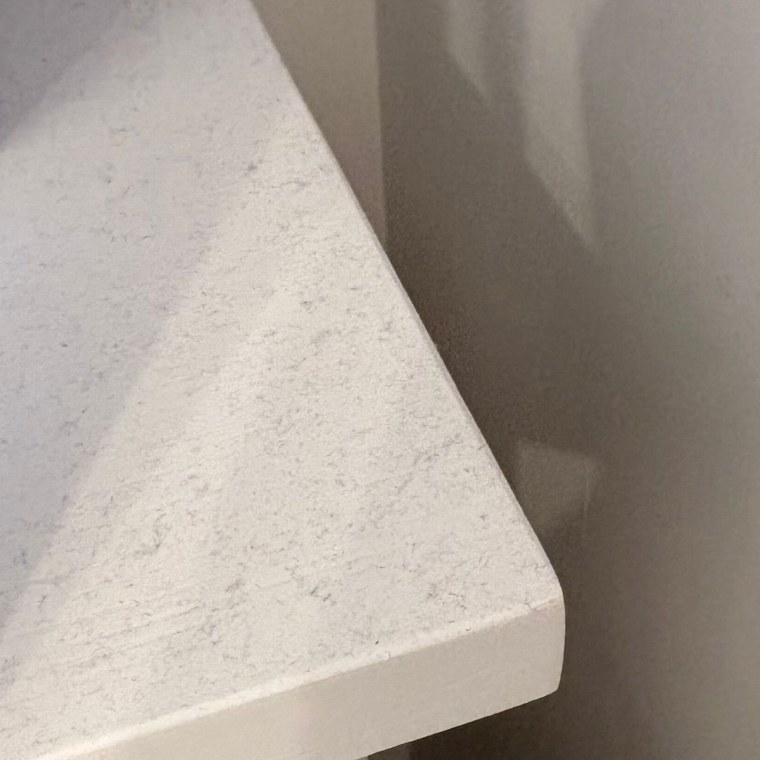 I left this shelf untouched for weeks to collect a ton of dust. 