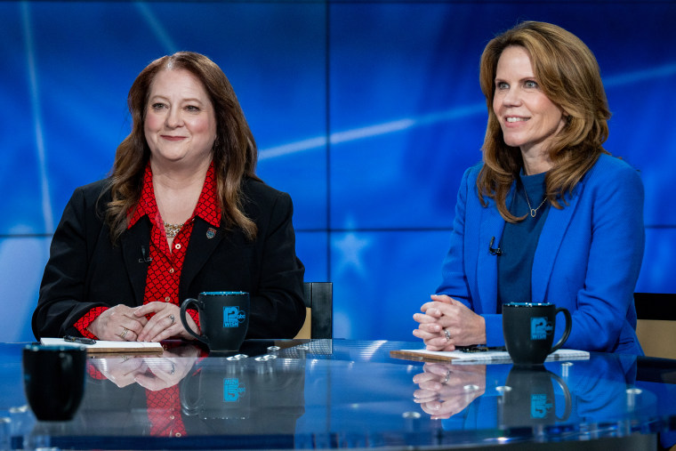 Maria Lazar,Chris Taylor