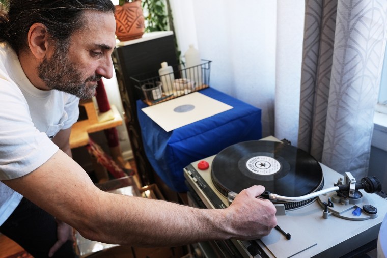 Άνταμ Τζέικομπς