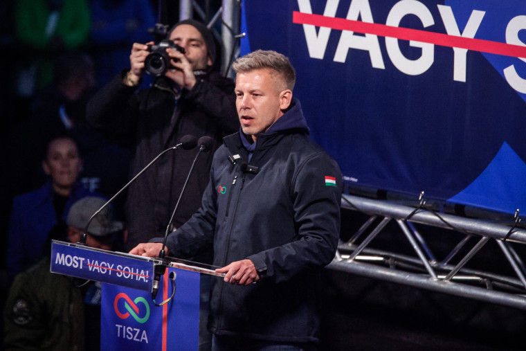 Image: HUNGARY-POLITICS-ELECTION-RALLY