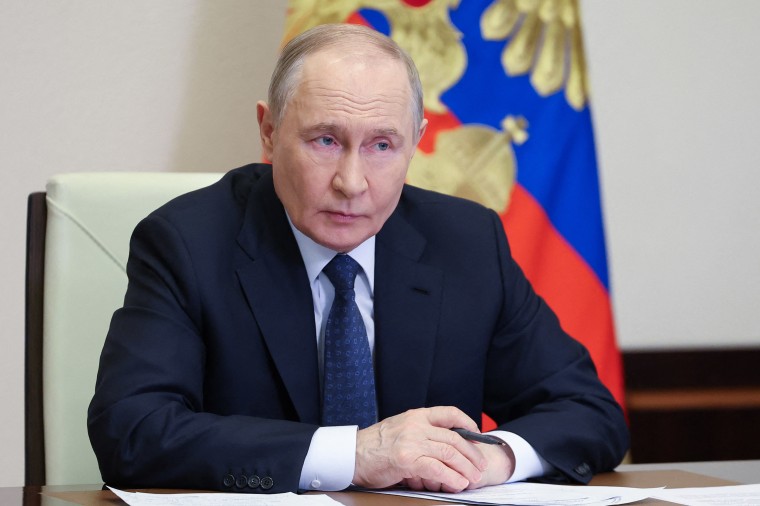 RUSSIA-POLITICS-FLOOD