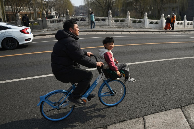 CHINA-ECONOMY-TOURISM