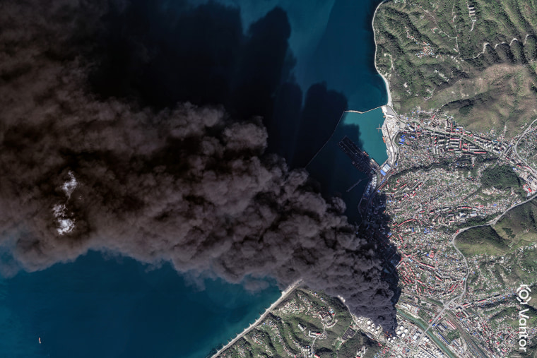Fires astatine Tuapse Oil Refinery - April 16, 2026