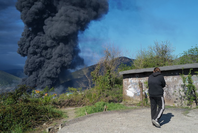 Russia Oil Refinery Fire