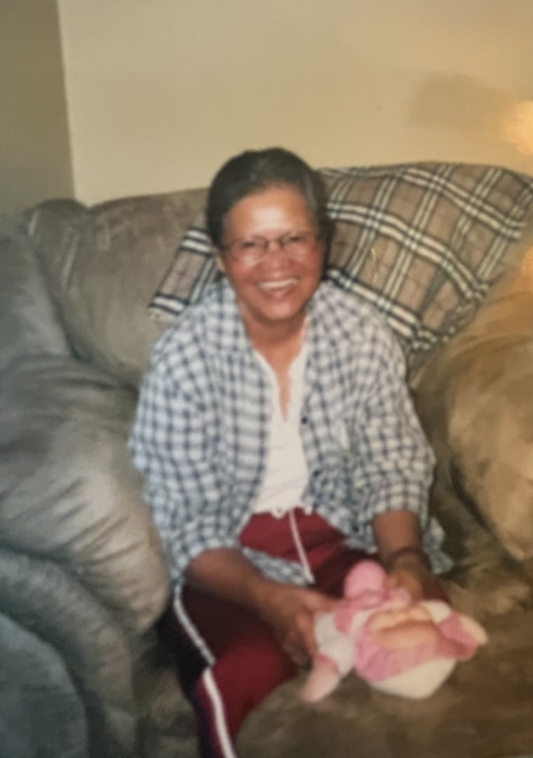 Alma Fowler
