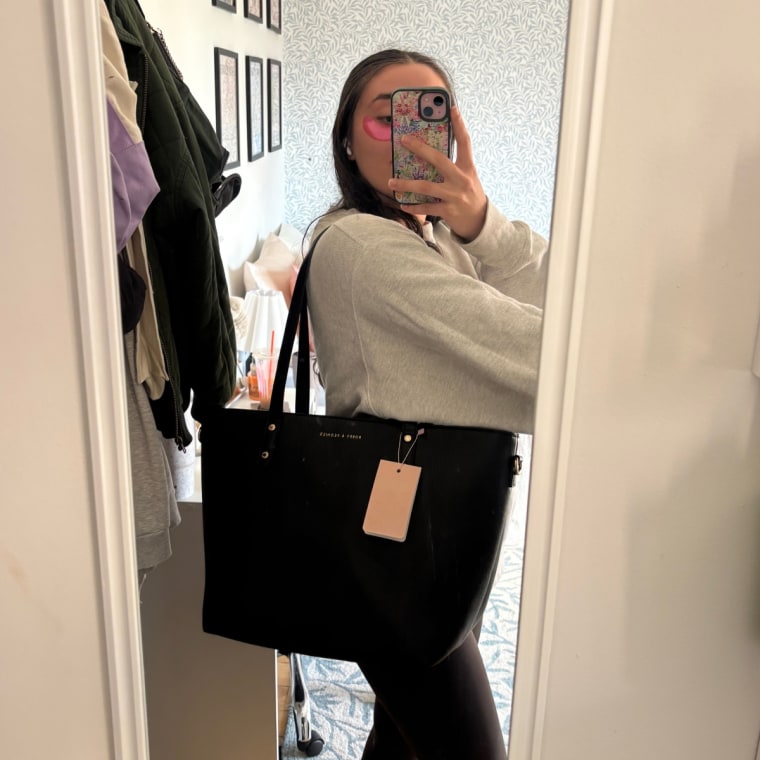 Poppy and Peonies Mulitasker Tote sitting on table.