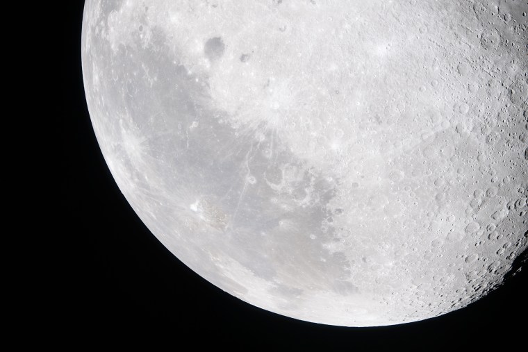 Artemis II.
