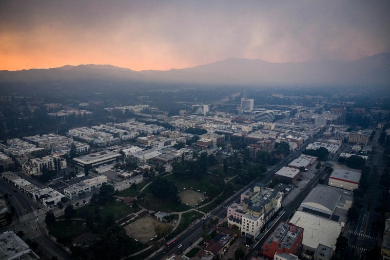 Smoke covering Central Park in Pasadena