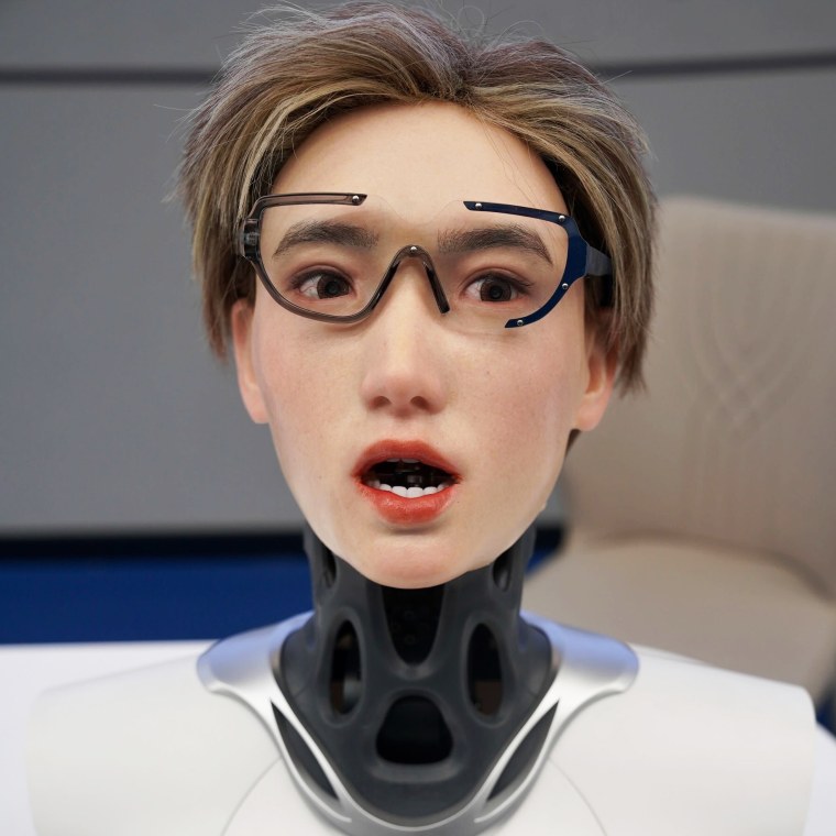 https://media-cldnry.s-nbcnews.com/image/upload/rockcms/2026-05/260515-r1x1robots-2-rs-5ae17a.jpg