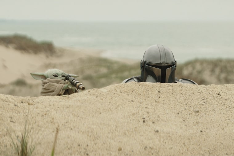 A scene from "The Mandalorian and Grogu"