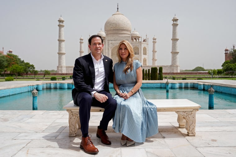 TOPSHOT-INDIA-US-DIPLOMACY