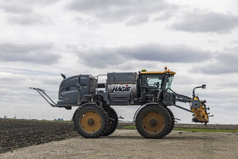 Stu Swanson’s Hagie crop sprayer.