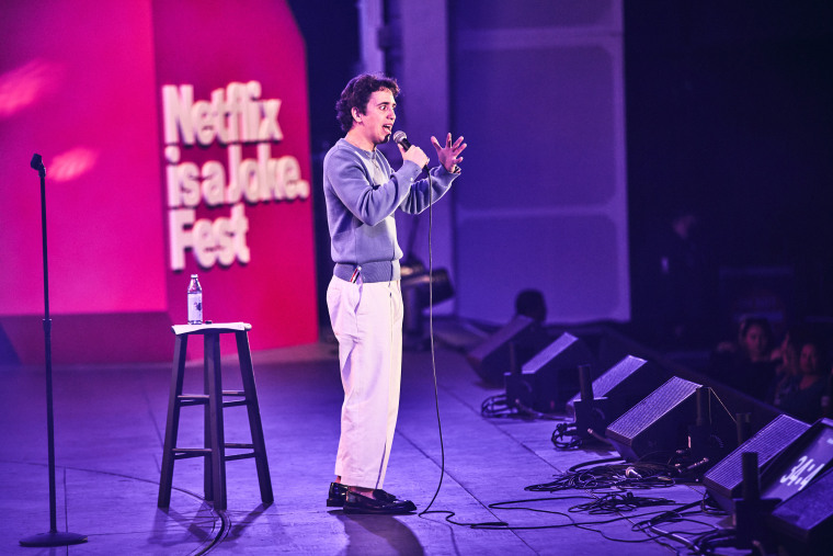 Netflix Is A Joke Festival apresenta: Feid e Marcello Hernandez no Hollywood Bowl em 10 de maio de 2026. 