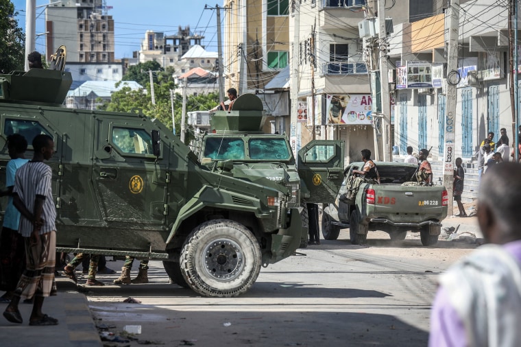 TOPSHOT-SOMALIA-POLITICS-CONFLICT