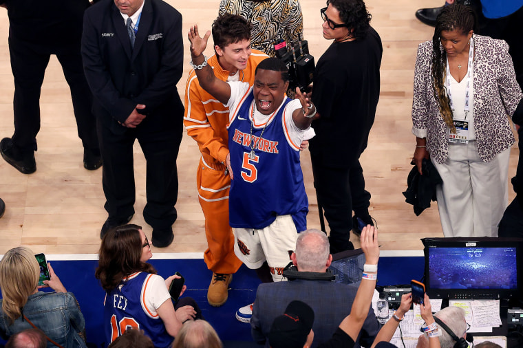 Tracy Morgan riles the crowd courtside.