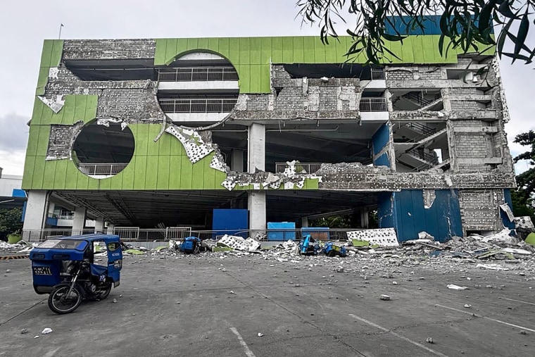 PHILIPPINES-EARTHQUAKE