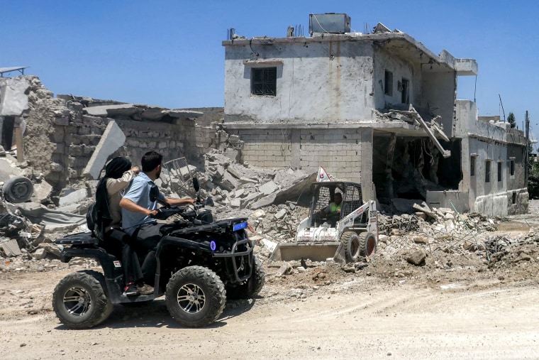 Israel issues new Lebanon occupation map, in talks with U.S. over deployment  www.nbcnews.com
