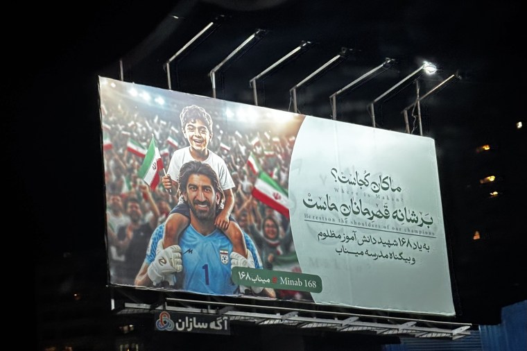 260622-iran-soccer-mb-0913-ef0178.jpg