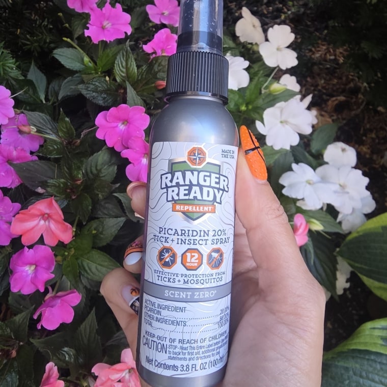 This effective formula didn't leave my skin feeling greasy, even after several reapplications.