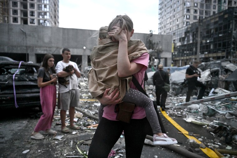 TOPSHOT-UKRAINE-RUSSIA-CONFLICT-WAR