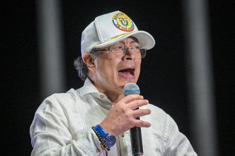 Gustavo Petro.