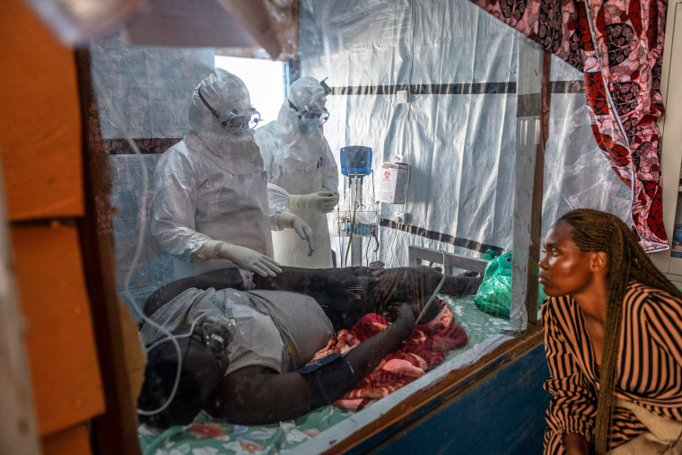 APTOPIX Congo Ebola