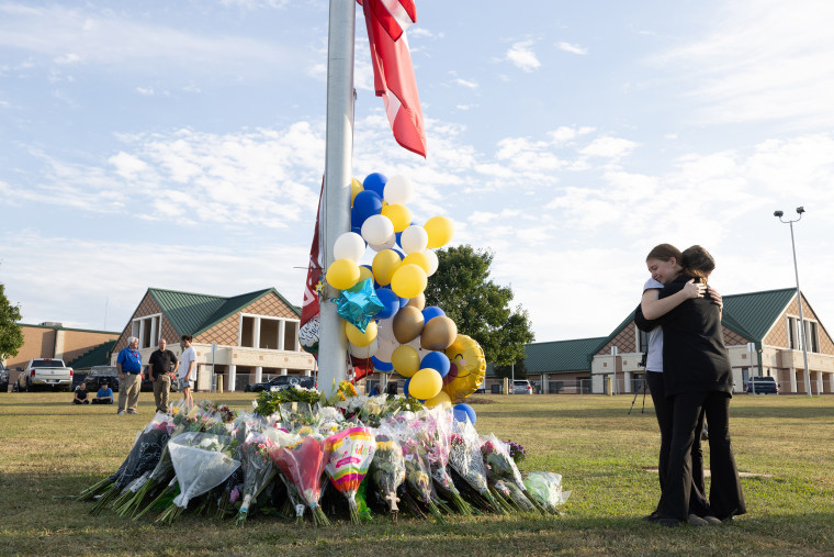Shooting At Apalachee High School In Winder, Georgia Leaves 4 Dead