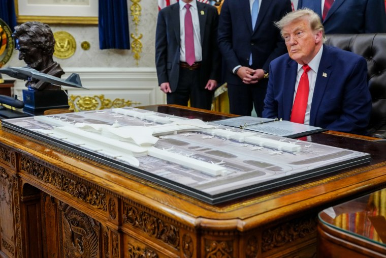 Trump Unveils Sweeping Plan To Revamp Washington Dulles Airport