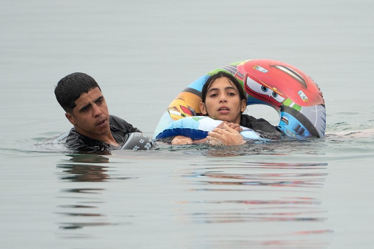 TOPSHOT-SPAIN-MOROCCO-MIGRATION-CEUTA