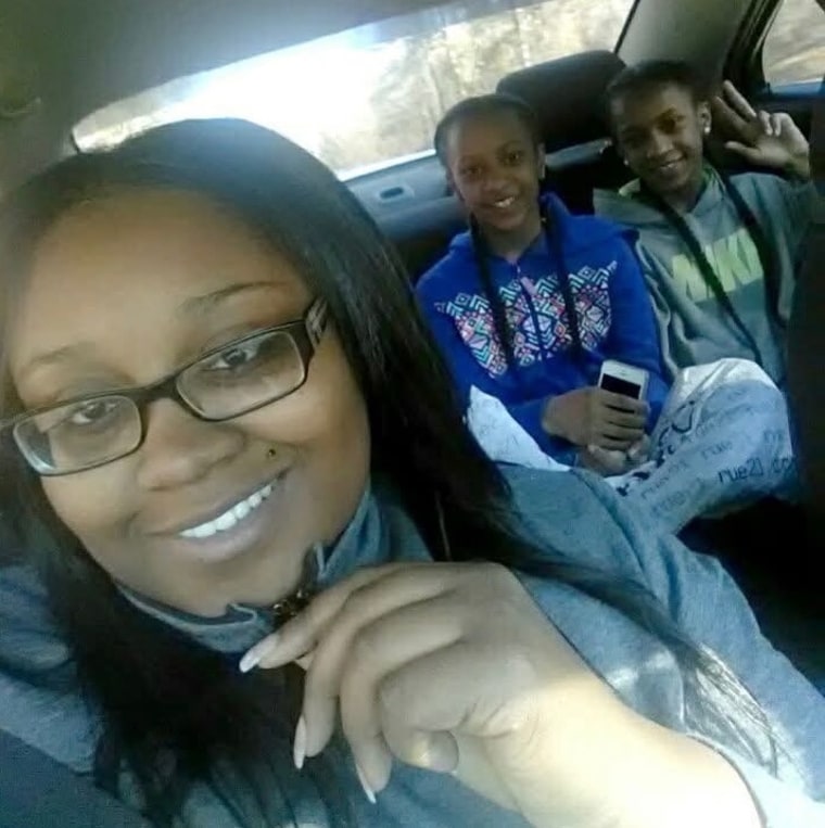 Tamika with Denijah and her twin