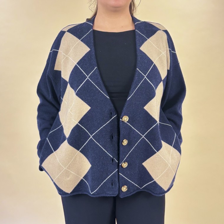Intern Alexa Passaro models the Sanctuary Arden Cardigan Loma Argyle.