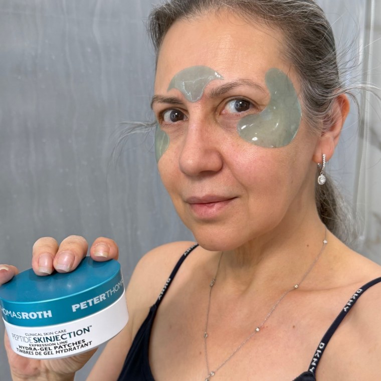Julia Moon tries the Peter Thomas Roth Peptide Skinjection™ Expression Line Hydra-Gel Patches.