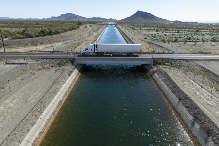 The 336-mile-long Central Arizona Canal delivers Colorado River water around central and southern Arizona. 