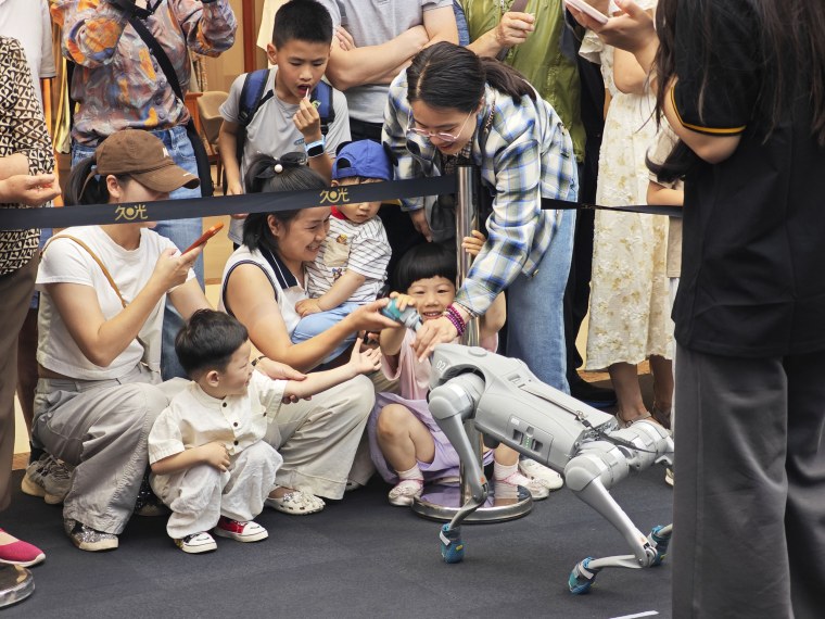 Unitree Robotics Embodied Intelligence Experience Store Opens In Shanghai