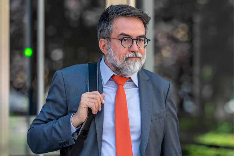 Arturo Béjar.
