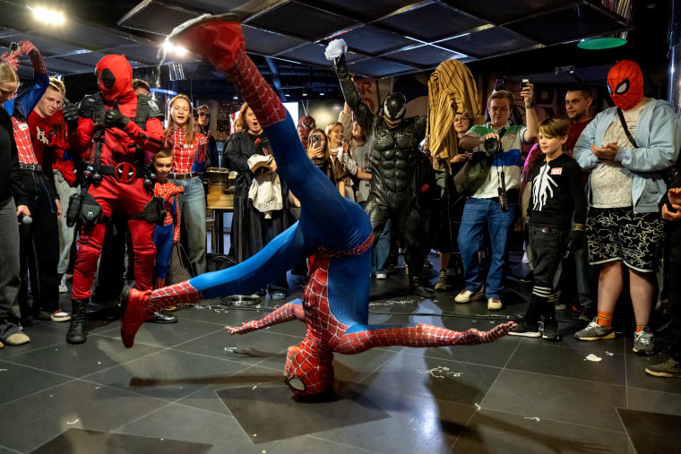 Fans of the "Spider-Man" film series gathered at "Velikan