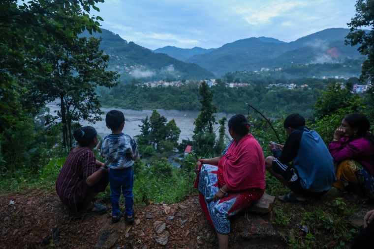 People in Nepal flee homes amid flash flood warning