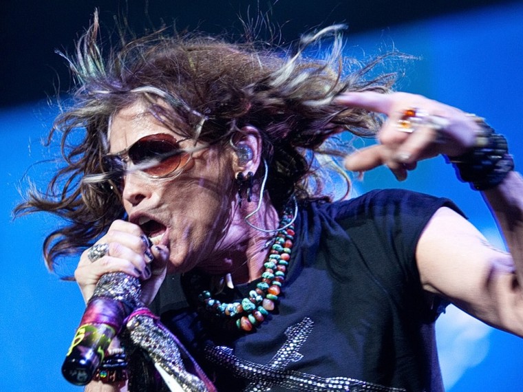 Photos of Steven Tyler relaxing on the beach in flip flops surfaced in celebrity tabloids recently -- but what caught our eyes was the rock star's mangled, tangled toes.