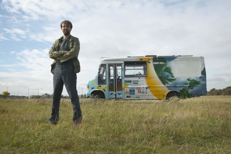Image of Andy Pag and a bus.