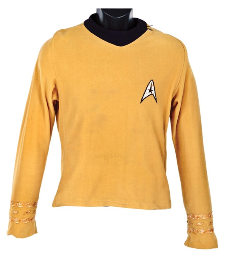 \"Star Trek\" shirt.