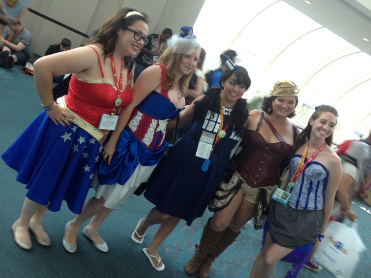 Move over, boys! More women are starting to attend events like San Diego Comic-Con and are trying to show off their geeky passions through fashion.