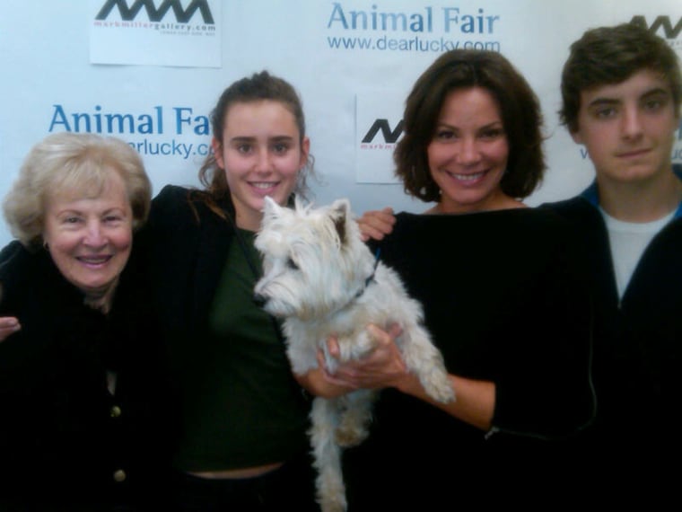 Countess LuAnn de Lesseps (second from right) with (from left), her mom Rolande Nadeau, and kids, Victoria and Noel (and dog Aston!)