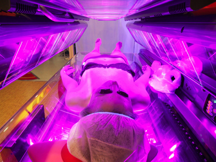 Tanning beds, not so hot for your health. But how's mom to convince her teen daughter of that?