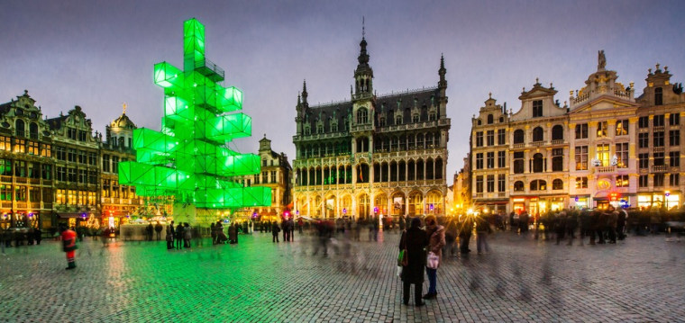 An abstract light installation replaces the traditional Christmas tree at the Grand Place in Brussels, Saturday Dec. 1, 2012. Traditionally, a 20m (65...