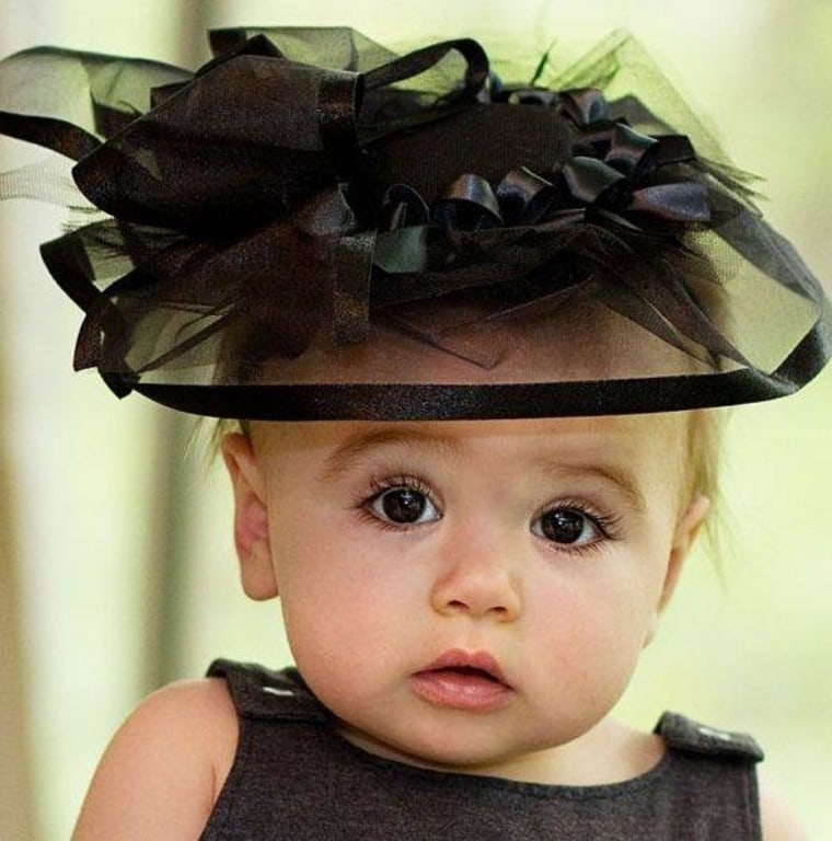 For your little royal (at least she thinks she's one), Amarmi sells fancy fascinators.