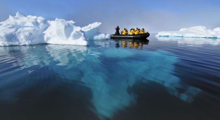 Image: Arctic cruise by Quark Expeditions