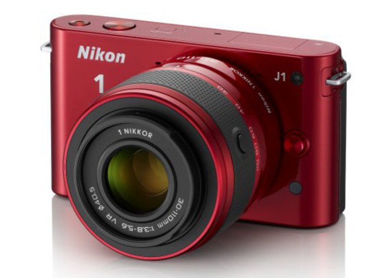 Nikon launches compact camera system with J1 and V1