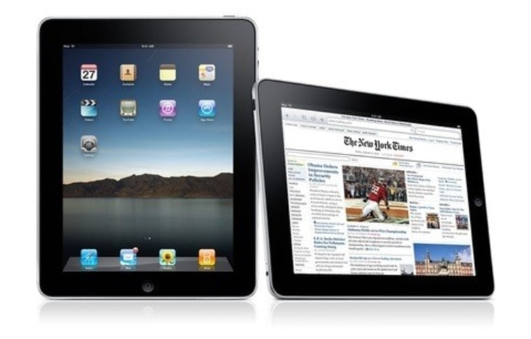 iPads that can run on either CDMA and GSM networks are reportedly being developed.