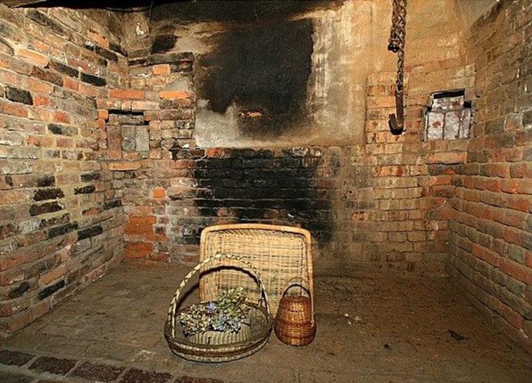 The home features two huge, working brick fireplaces.